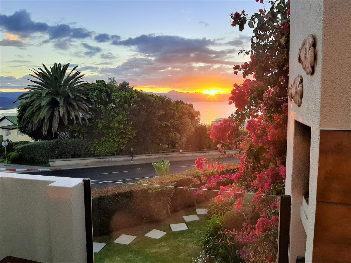 Arrowood 2 Apartment Plettenberg Bay Bagian luar foto